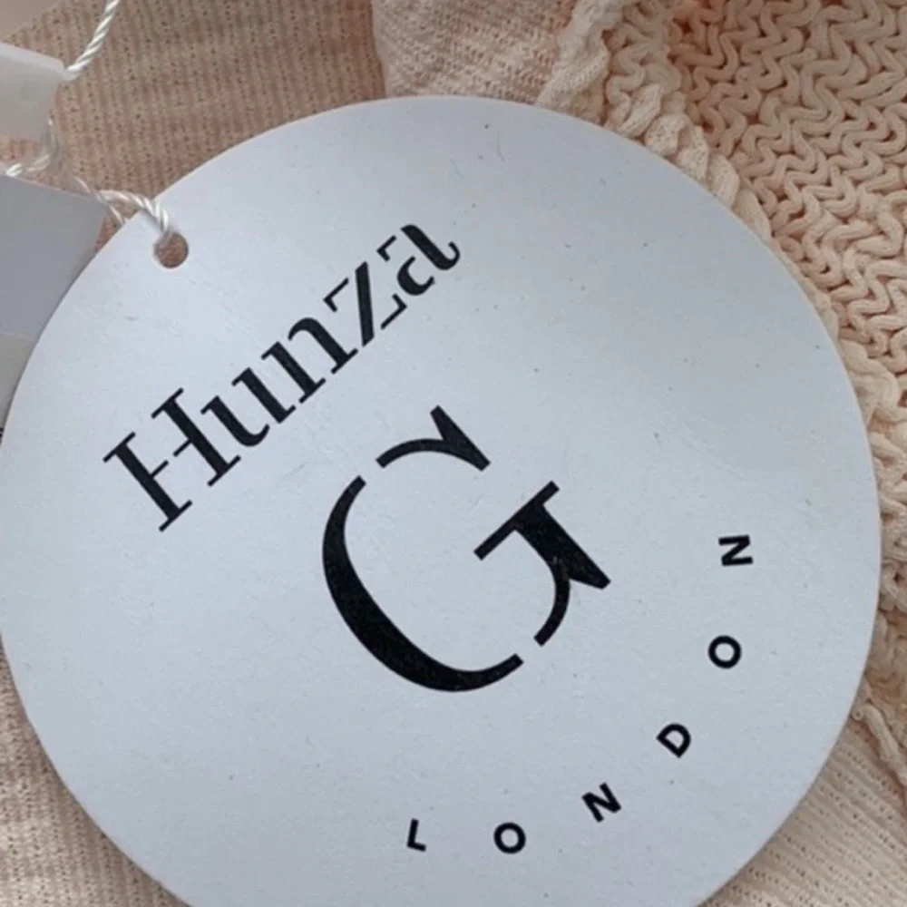 Hunza G nwt hunza